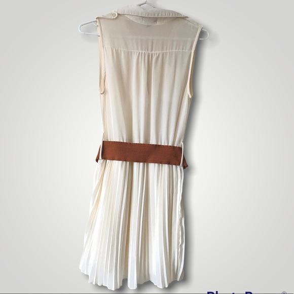 White dress with belt around - Picture 2 of 2